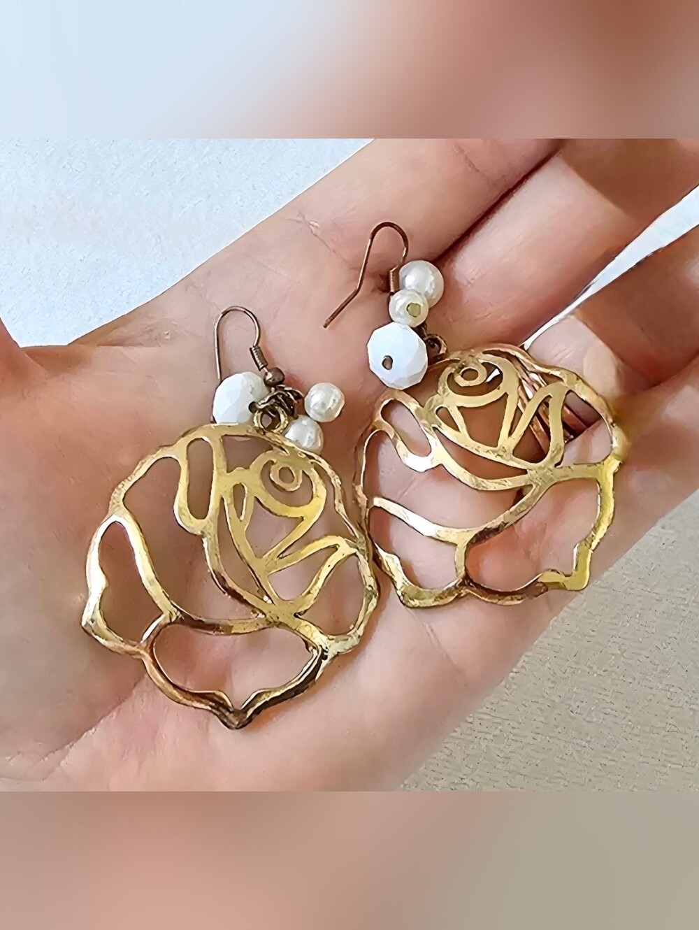 Rose Dangling Earrings Bead Cut Out